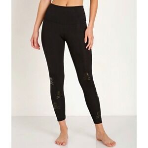 NWT Onzie High Rise Midi Leggings Black Skull Foil Print Size XS